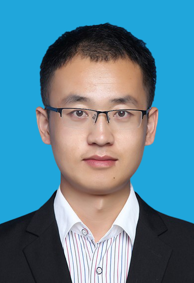 李泽.jpg